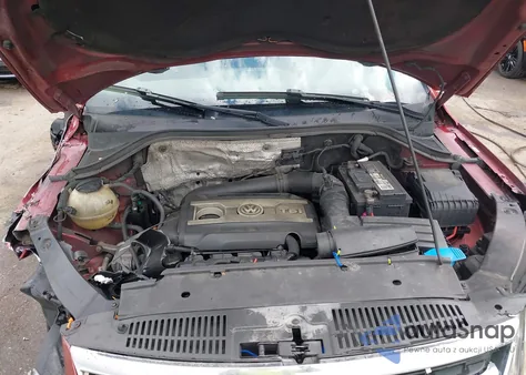 2011 Volkswagen Tiguan S из США, поврежденный, VIN WVGAV7AX8BW000446